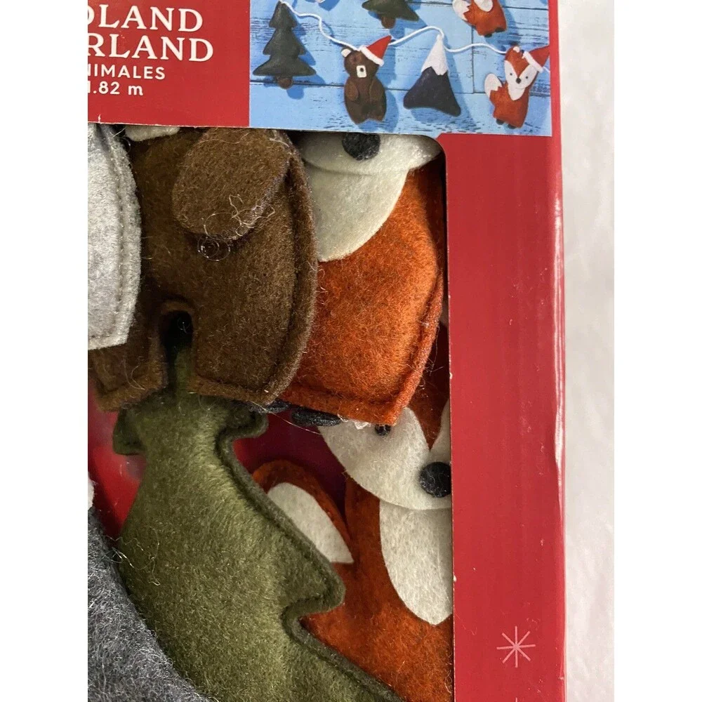 Holiday Time Woodland Animal Garland Plush Felt Fox Tree Racoon Bear 6 Ft Length